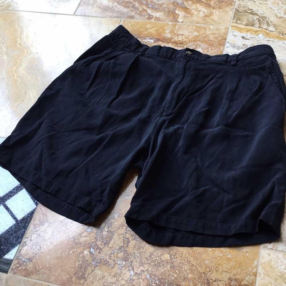 Baracuta silk shorts/subtle herringbone pattern